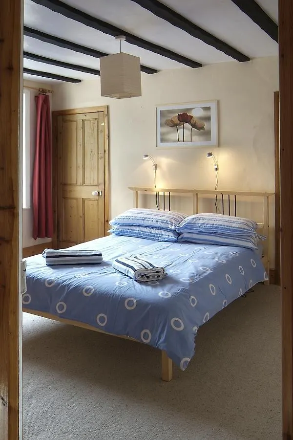 Bed and Breakfast Discovery House And Annex à Whitby 0*,